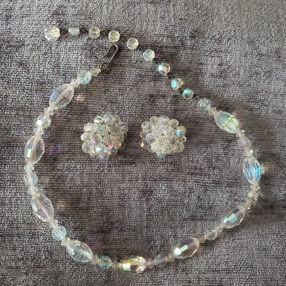 Beautiful Vintage Crystal Choker & Earrings Set - Picture 3 of 5